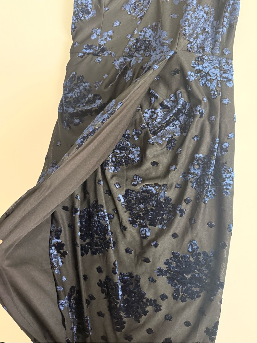 Lulu's Black One-Shoulder Sequin Midi Dress with Navy Accents - Picture 13 of 16